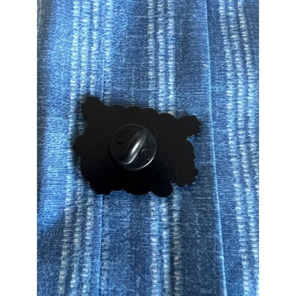 GIRL POWER Pink Flower Enamel Lapel Pin NEW - Picture 2 of 3